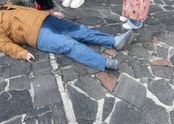 У центрі Дніпра раптово померла жінка