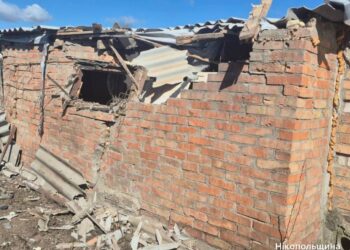 На Дніпропетровщині внаслідок російських обстрілів загинув чоловік