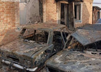 Обстріли Дніпропетровщини: поранені та руйнування в трьох районах