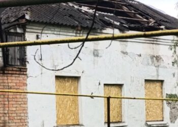 Ворог атакував два райони Дніпропетровщини: є постраждалі