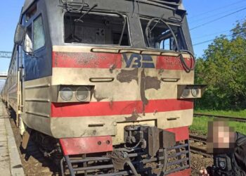 Росіяни атакували приміський поїзд Запоріжжя — Синельникове: є постраждалі