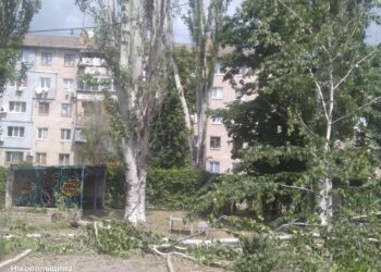 На Дніпропетровщині через російські атаки загинула жінка, є постраждалі та руйнування