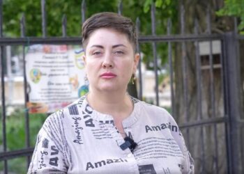 У Дніпрі перевіряють мовний конфлікт у гімназії: ученицю нібито вигнали з уроку після зауваження вчительці