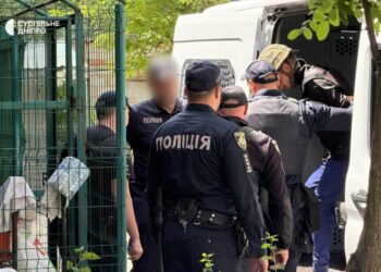 У Дніпрі підозрюваного у вбивстві 11-річного хлопчика взяли під варту без права застави