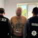 У Дніпрі троє працівників ТЦК затягнули чоловіка в бус і викинули непритомного