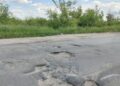 Дорога між Єлизаветівкою, Кам’янським та Лобойківкою перебуває у незадовільному стані: ремонт призупинили у 2022 році