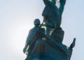 Пам’ятник комунарам у Дніпрі відправлять… у «Зооконтроль»