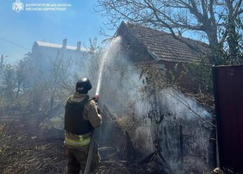 Четверо поранених, понад 50 атак по двом районам області