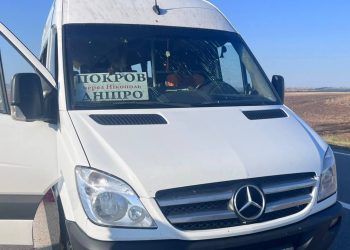 Пʼятеро людей загинули, щонайменше семеро поранені через ворожий удар по рейсовому автобусу на Нікопольщині.