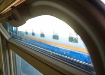 УВАГА! З 1 ЖОВТНЯ ЗМІНЮЄТЬСЯ РОЗКЛАД НИЗКИ ПОЇЗДІВ ІЗ ДНІПРА