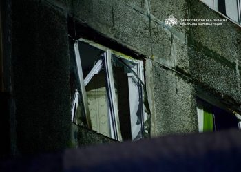 Тільки що дрон влучив у гуртожиток 17-го ПТУ.