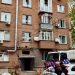 Через нинішню російську атаку на проспекті Поля пошкоджено щонайменше 5 багатоповерхівок та прилегла школа.